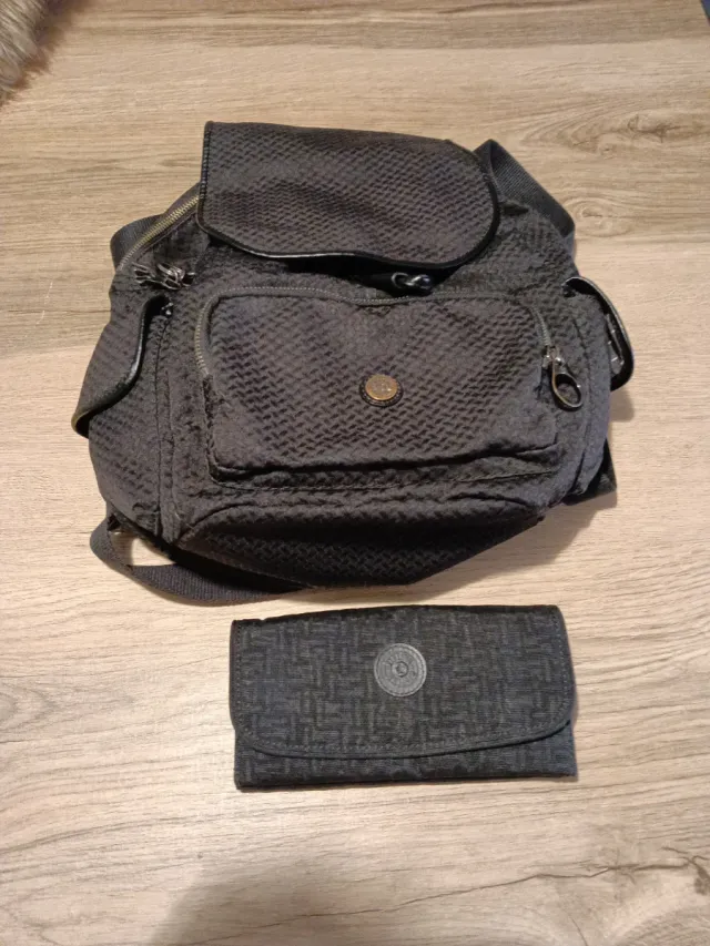 Mochila y Monedero Kipling Negro