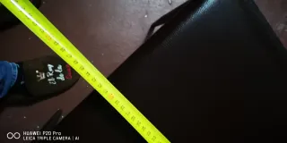 Mesa Hierro y Cristal con 4 Sillas Piel