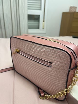 Bolso rosa y dorado nuevo
