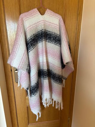 Chal Benetton Blanco y Rosa Talla Única