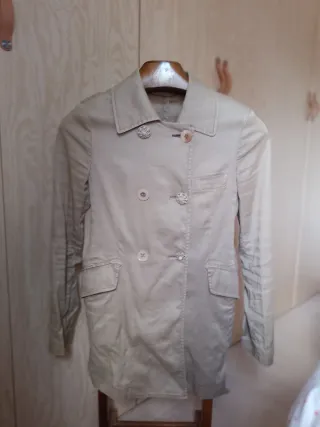 Blazer beige.Marca Maliparmi 