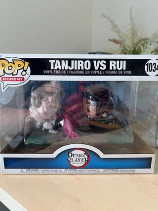 Funko Pop Tanjiro contro Rui 1034 Kimetsu no Yaiba