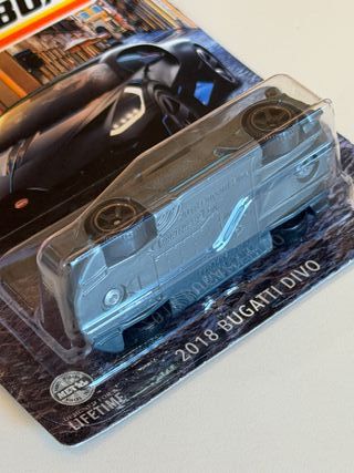 Bugati Divo 23/24 Matchbox European Streets 2018