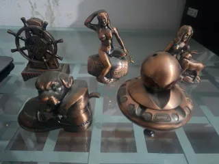Collezione di accendini metallici vintage degli anni '80 e '90 