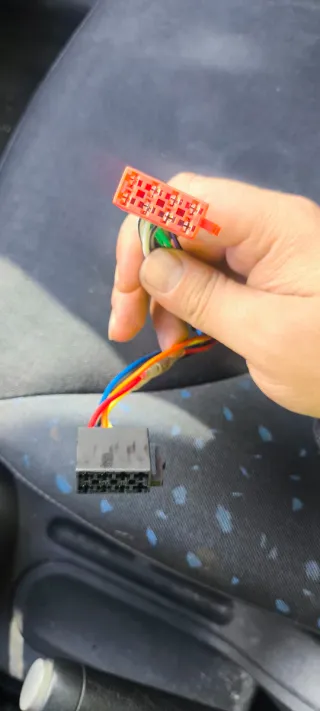 Cable ISO Radio VW/Skoda/Seat
Nuevo a estreno