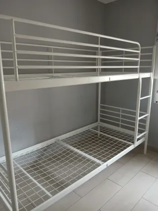 Letto a castello Ikea in metallo bianco