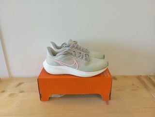 Nike (39 EU) Air Zoom Pegasus 39 Gris