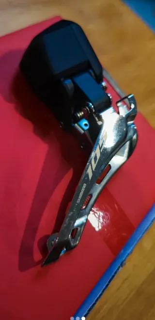 Desviador Shimano 105 Di2 12V