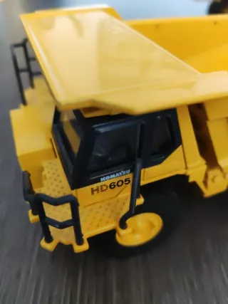 Camion Joal Komatsu HD605