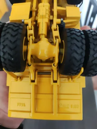 Camion Joal Komatsu HD605