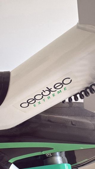 Bicicleta Spinning CECOTEC Blanca y Verde