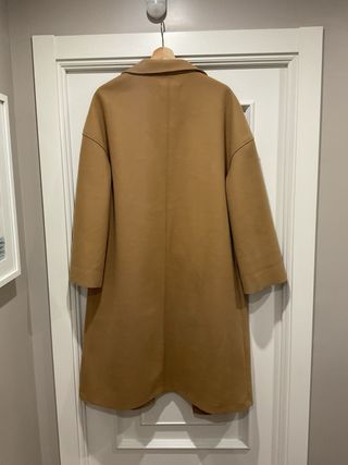 Trench largo Stradivarius Talla L