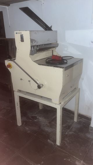 Cortadora de pan profesional.