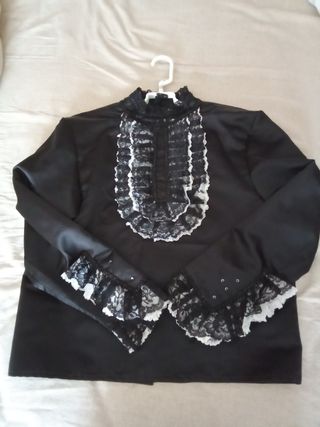 Blusa Baturra Negra con Volantes