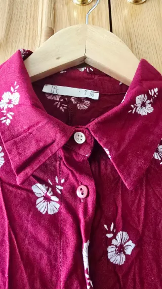 Vestido Lefties floral rojo talla L
