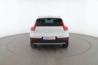 Volvo XC40 2.0 D3 Momentum 2WD