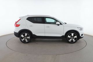 Volvo XC40 2.0 D3 Momentum 2WD