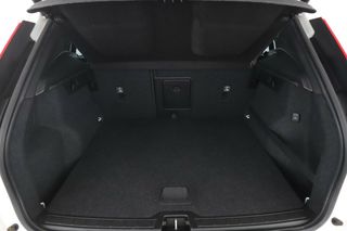 Volvo XC40 2.0 D3 Momentum 2WD