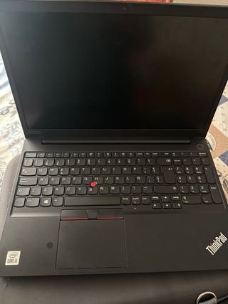Portátil Lenovo ThinkPad Negro