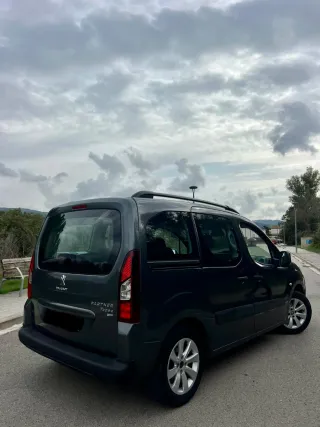 Peugeot Partner 2014