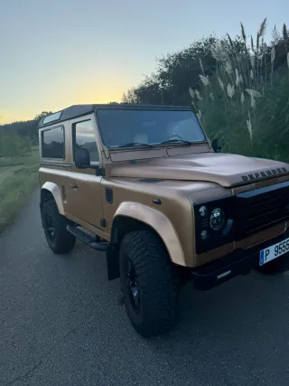 Defender 90 RESTOMOD
