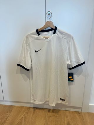 Camiseta Nike Blanca Fútbol/Pádel Nueva
