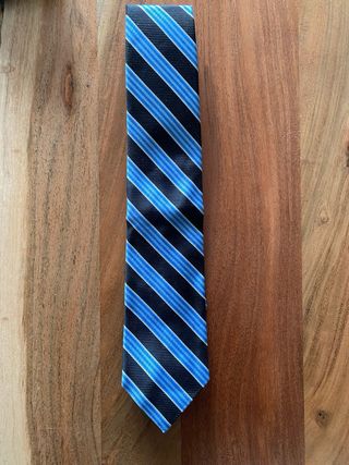 Corbata de seda a rayas