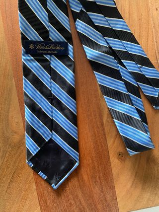 Corbata de seda a rayas