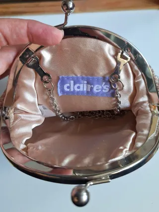 Bolso de fiesta dorado con cadena