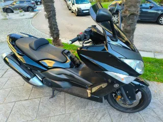 Yamaha Tmax 500 Negra