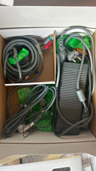Lote Xbox 360: Consola + 13 Juegos