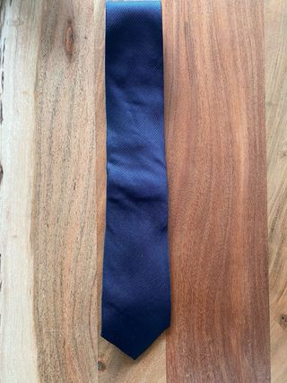 Corbata de seda azul