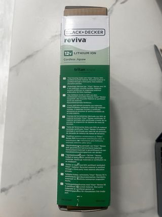 Sierra de calar Black+Decker Reviva 12V