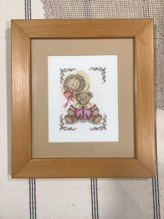 Cuadro punto de cruz osito