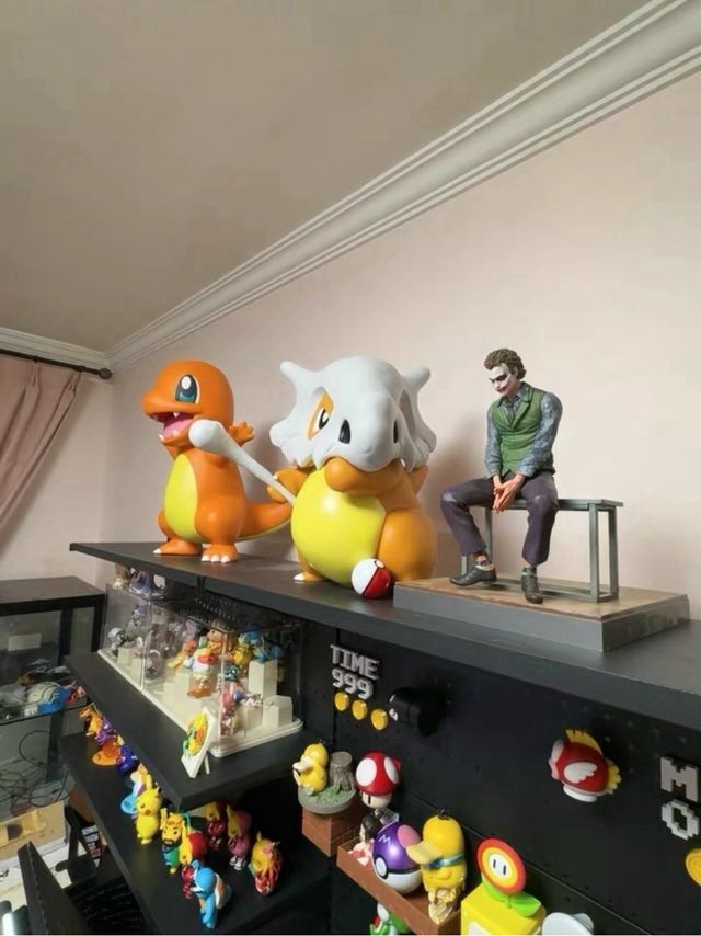 Figurita Cubone Pokémon tamaño real 39cm