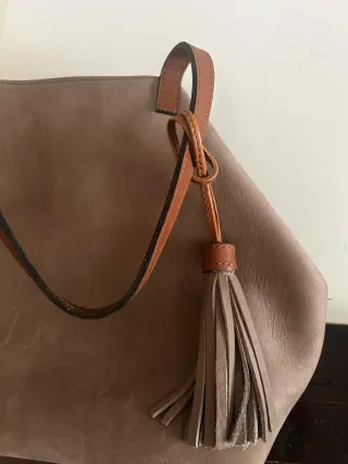 Bolso Carolina Herrera Beige y Marrón