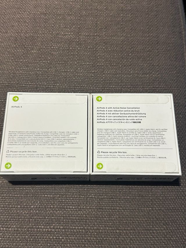 AirPods 4 con cancellazione rumore