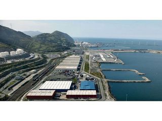 Nave industrial en alquiler en Santurtzi