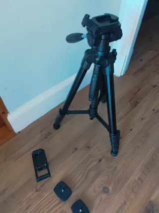 Treppiede per fotocamere e telescopi