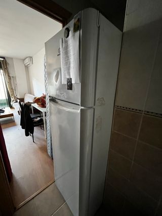 Nevera Indesit Blanca Pure Wind 175x60x65