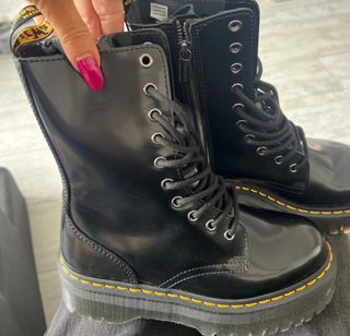 Botas Dr. Martens Negras Charol