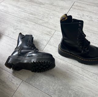 Botas Dr. Martens Negras Charol