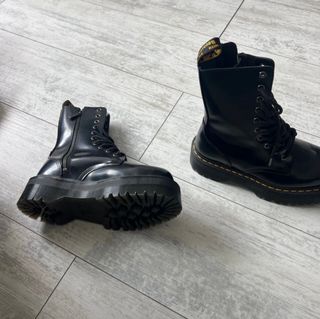 Botas Dr. Martens Negras Charol