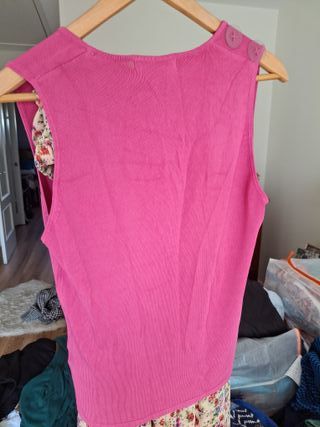  Top Fucsia de Purificación Garcia  y falda
de Zar