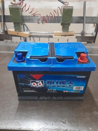 Batería Coche 12v 77Ah 680A
