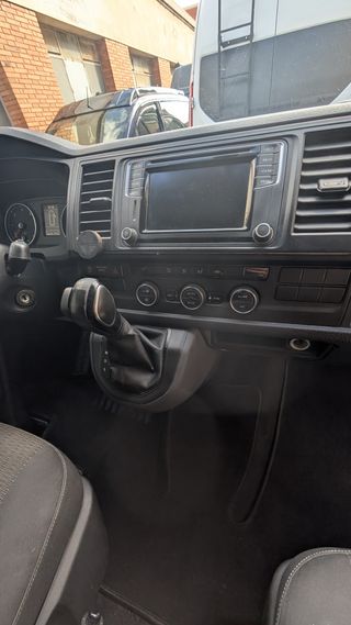 VOLKSWAGEN CARAVELLE KOMBI LARGA 2.0 TDI 150CV