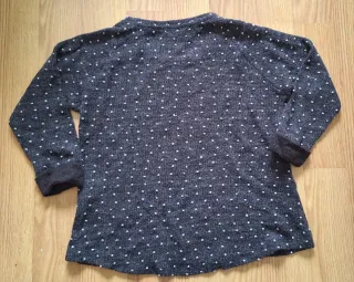 Jersey gris con puntos blancos  Talla M