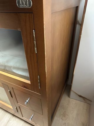 Mueble de baño madera y mármol