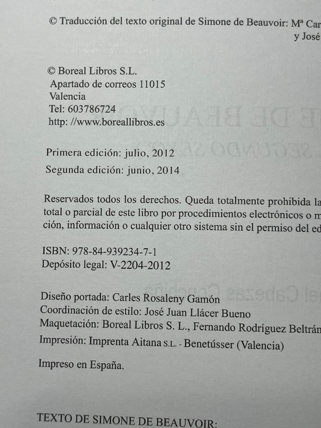 Simone De Beauvoir : El segundo sexo.