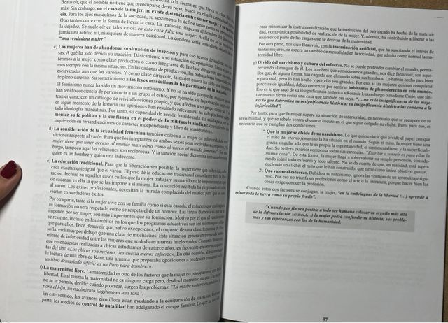 Simone De Beauvoir : El segundo sexo.